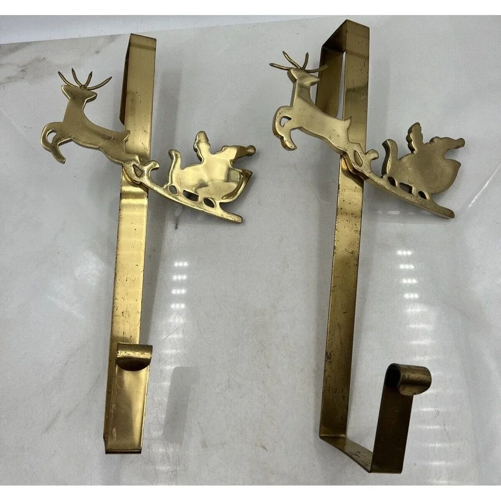 VTG Brass WREATH Hanger Over Door Reindeer Santa Sleigh Christmas Gold India x2